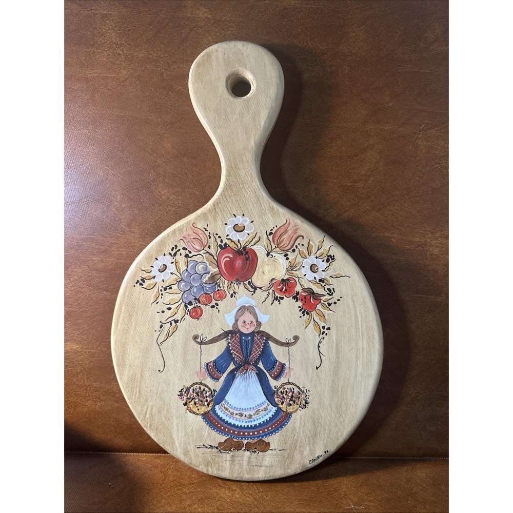 VTG Hand Painted Wood Cutting Board Wall Hanging Dutch Style18X12 Signed 1988